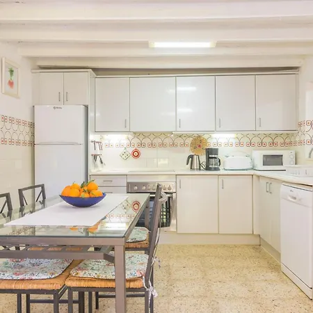 Villa Ferrer - With Private Pool In Pollenca